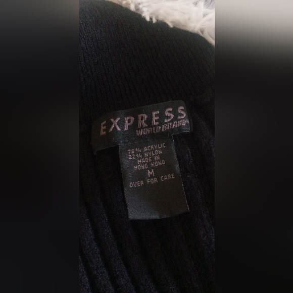 Express Top - Picture 6 of 8